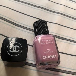 Chanel never used nail colour